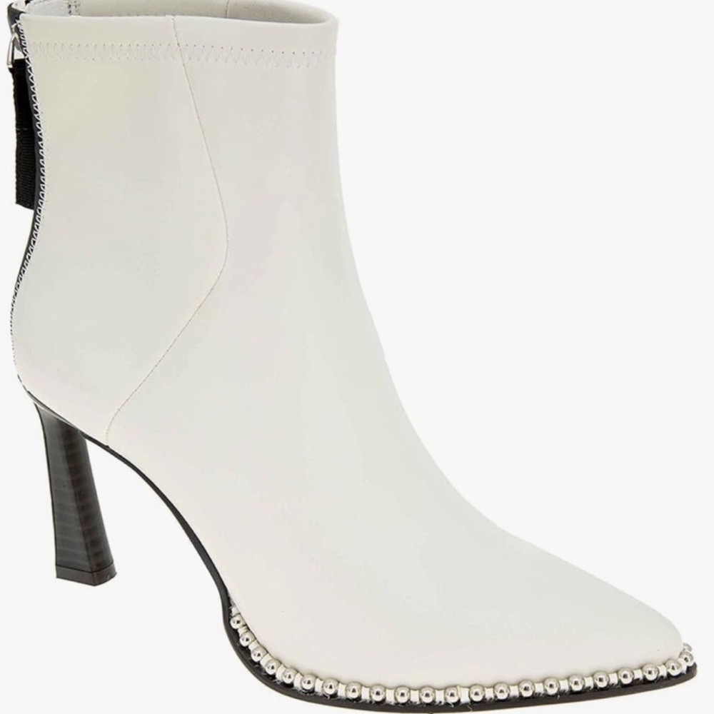 BCBGeneration White Heeled Boots